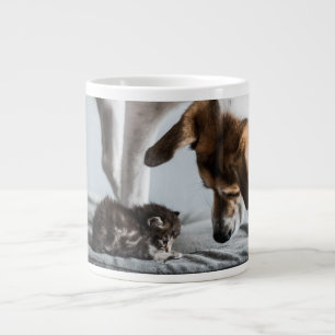 Caneca De Café Grande Bebês Mais Pobres   Bebê Kitten e Cachorro