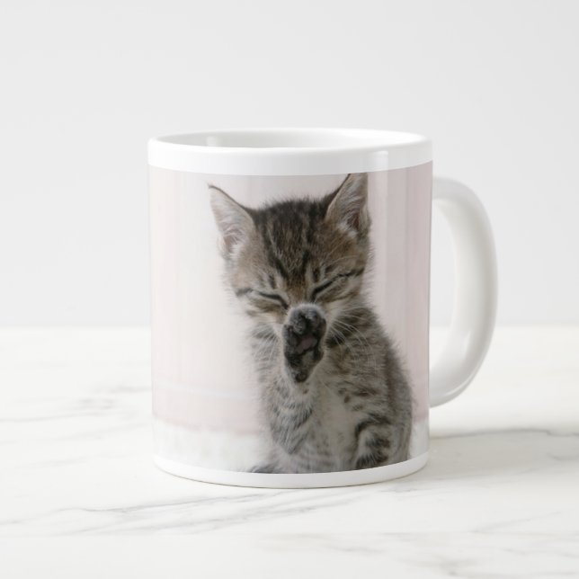 Caneca De Café Grande Bebês Mais Pobres | Tabby Kitten De Licença (Frente Esquerda)