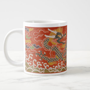 Caneca De Café Grande Brocade Red Satin com Dragão Chinês na Nuvem
