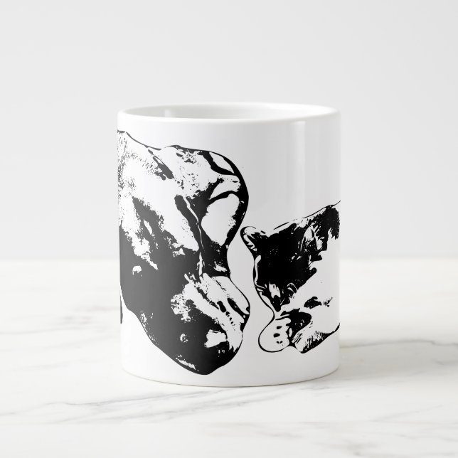 Caneca De Café Grande Cachorro e Gato Descansados Juntos, Black & White  (Frente)