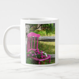 Caneca De Café Grande Cadeira rosa e Flores - Martha's Vineyard