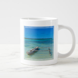 Caneca De Café Grande Canoa de Balancim no Oceano Raso