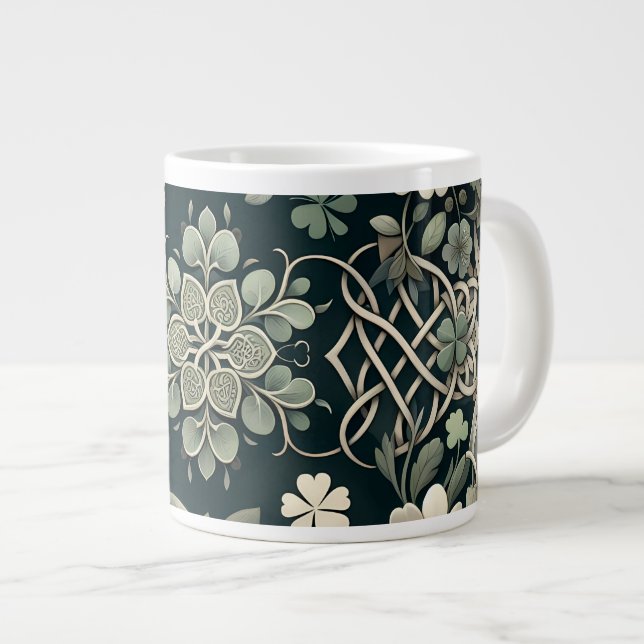 Caneca De Café Grande Celtic Clover Floral Charm (Frente Esquerda)