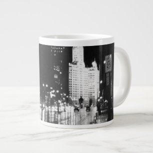 Caneca De Café Grande cerca de 1954: Uma vista na Avenida Michigan