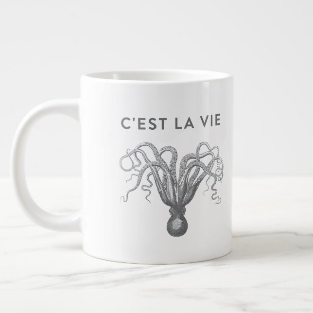 Caneca De Café Grande C'EST LA VIE Octopus Coffee Mug (Esquerda)