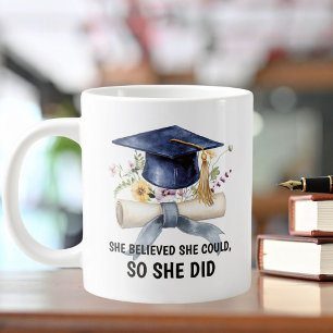 Caneca De Café Grande Citação Personalizada e Nome Floral Graduação