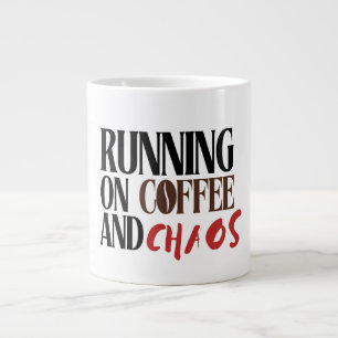 Caneca De Café Grande Correndo com Café & Caos – Clássico Divertido do D