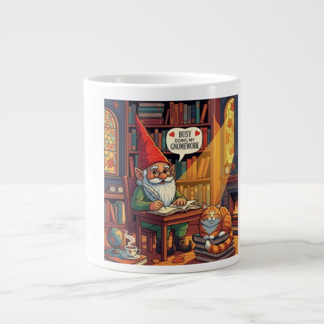 Caneca De Café Grande Cozy Gnomo fazendo seu trabalho (Frente)