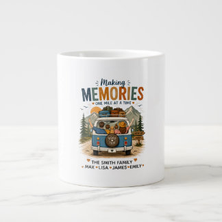 Caneca De Café Grande Criando Memórias Uma Milha de Cada Vez | Família P