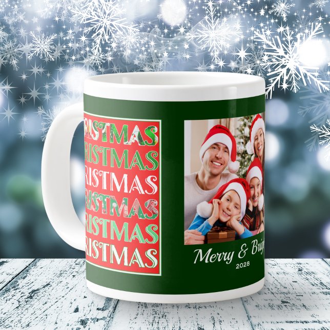 Caneca De Café Grande Custom Festive Red Green Christmas Photo (Criador carregado)
