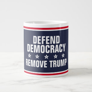 Caneca De Café Grande Defender a remoção do trunfo da democracia