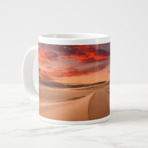 Caneca De Café Grande Dunas de areia no deserto ao pôr do sol