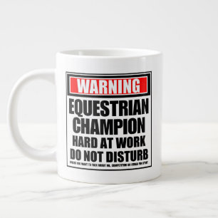 Caneca De Café Grande Duro De Campeão Equestre No Trabalho