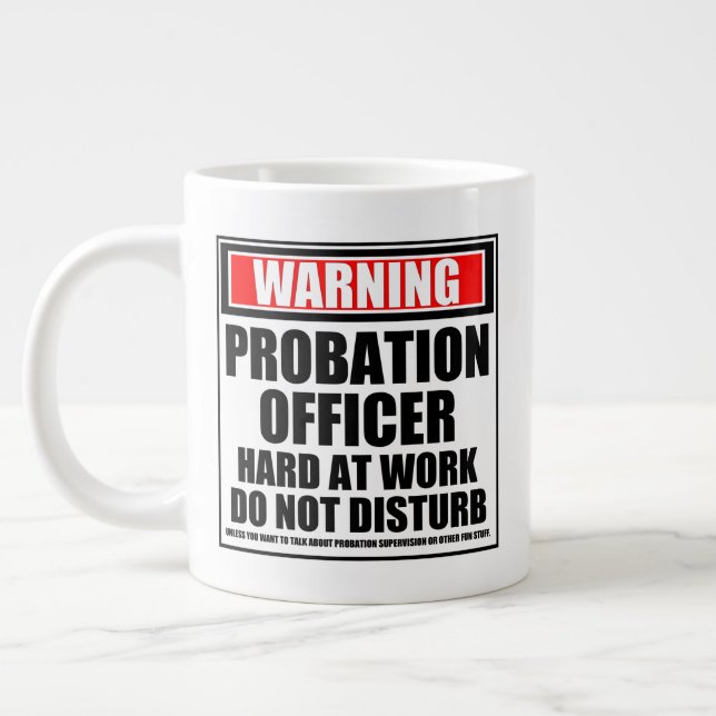 Caneca De Café Grande Duro Do Oficial De Probabilidade No Trabalho (Esquerda)