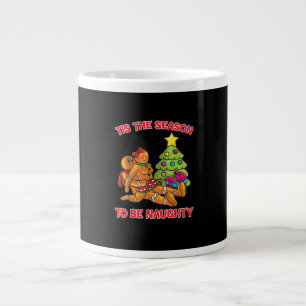 Caneca De Café Grande É a Temporada do Casal de Homem de Biscoito de Gen
