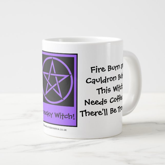 Caneca De Café Grande Esta bruxa precisa de café, JUMBO pagan wiccan. (Frente Esquerda)