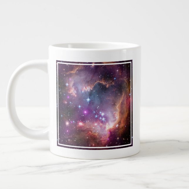 Caneca De Café Grande Estrelas Jovens Na Pequena Nuvem Magalhônica. (Esquerda)