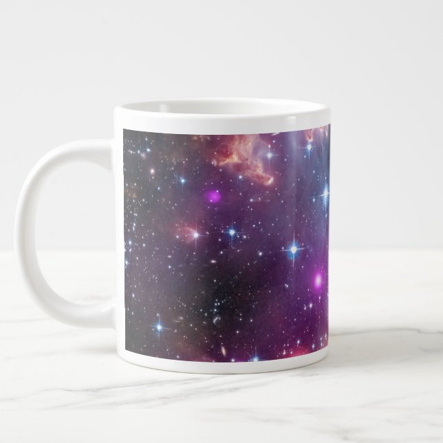 Caneca De Café Grande Estrelas Jovens Na Pequena Nuvem Magalhônica. (Esquerda)