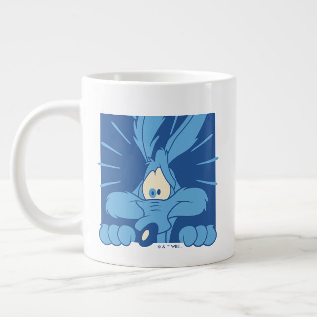 Caneca De Café Grande Expressão de Choque do WILE E. COYOTE™ (Esquerda)