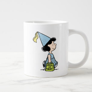 Caneca De Café Grande Fantasias de Halloween da Princesa Lucy Peanuts