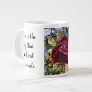 Caneca De Café Grande Floral com Escritura Versa, Rosa de "Vidro Estreit
