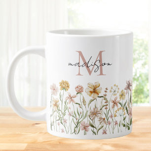 Caneca De Café Grande Floral de Campo de Flores Silvestres com Monograma