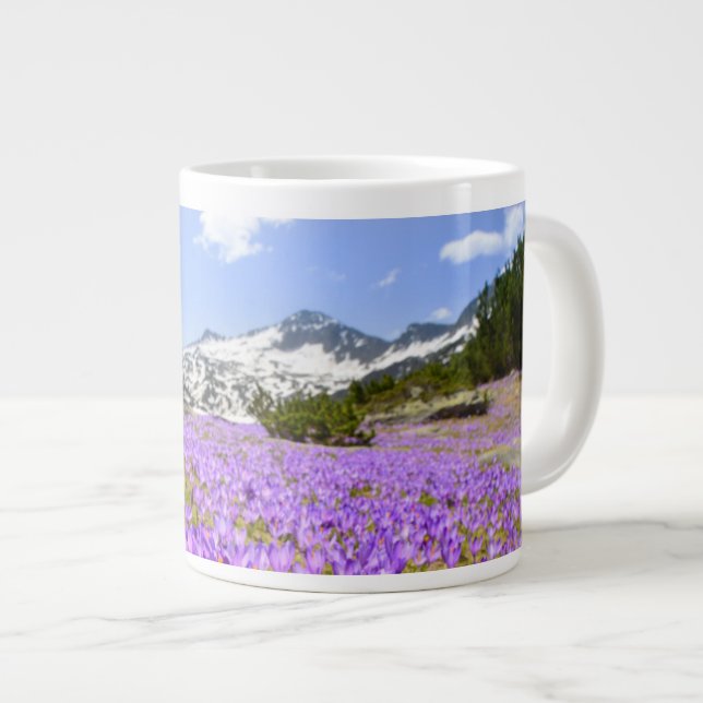 Caneca De Café Grande Flores | Crocus Pirin Mountain Park Bulgária (Frente Esquerda)