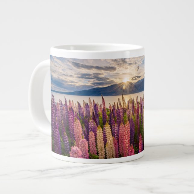 Caneca De Café Grande Flores | Lupinas Nova Zelândia (Frente Esquerda)