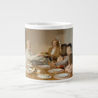 Caneca De Café Grande Foto da família de Ação de Graças Personalizada