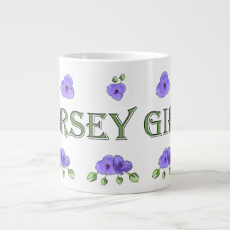 Caneca De Café Grande "Garota de Jersey" com violetas roxas