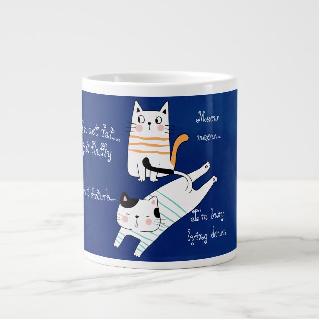Caneca De Café Grande Gato Engraçado, estou ocupado deitado na especiali (Frente)