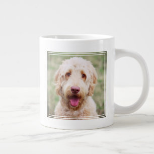 Caneca De Café Grande Goldendoodle sorrindo