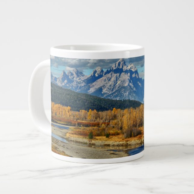 Caneca De Café Grande Grand Teton Mountain River View no outono (Frente Esquerda)