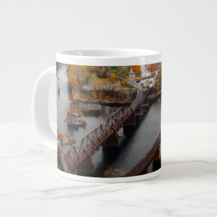 Caneca De Café Grande Harpers Ferry no outono