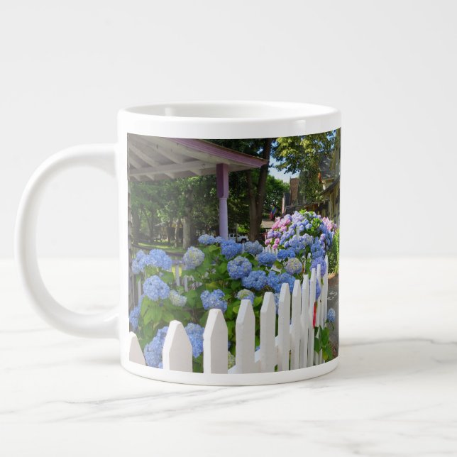 Caneca De Café Grande Hydrangeas and Picket Fence - Martha's Vineyard (Esquerda)