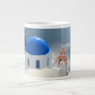 Caneca De Café Grande Igreja de Santorini no Sol da Tarde