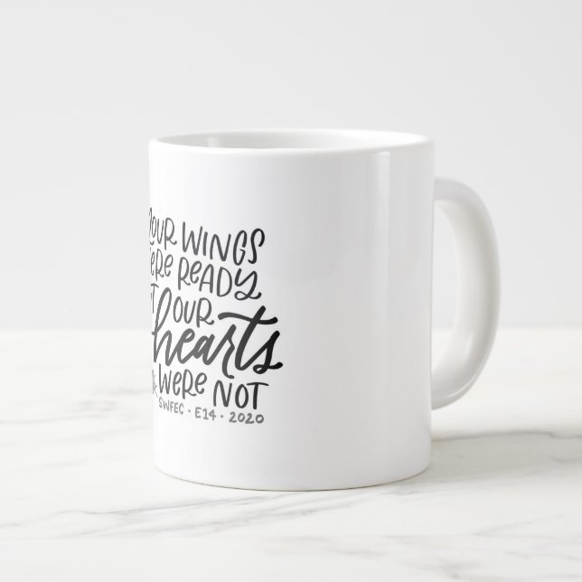 Caneca De Café Grande Lembrando do Jumbo Mug E14 (Frente Esquerda)