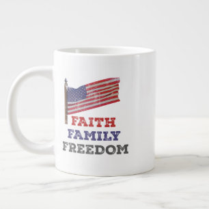 Caneca De Café Grande Liberdade familiar justa