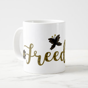 Caneca De Café Grande Liberdade Golden Boho Primavera Borboleta Caligraf