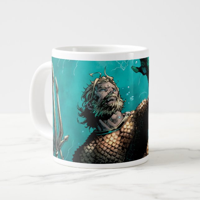 Caneca De Café Grande Liga da Justiça nº 10 Aquaman Afogou Variante da T (Frente Esquerda)