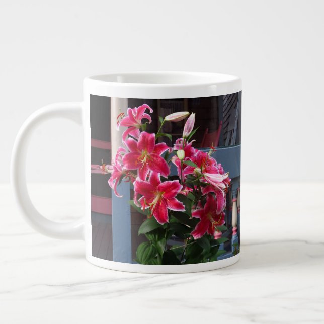 Caneca De Café Grande Lírios Rosa-de-Algodão Vitorianos - Vinha de Marth (Esquerda)