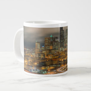 Caneca De Café Grande Listras de carros à noite