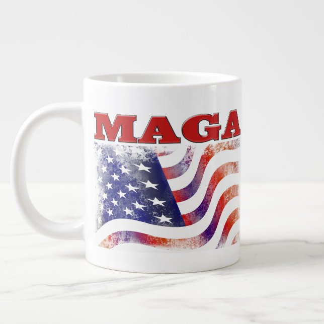 Caneca De Café Grande MAGA estende e distribui meio texto (Esquerda)