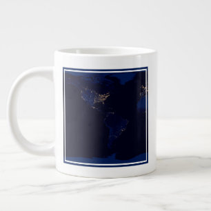 Caneca De Café Grande Mapa Plana Da Terra Mostrando As Luzes Da Cidade D