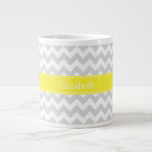 Caneca De Café Grande Monograma de Chevron Yellow Cinza