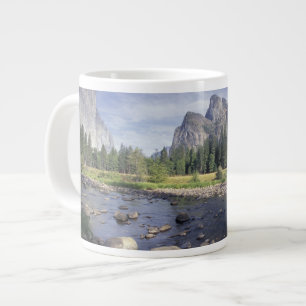 Caneca De Café Grande NA, EUA, Califórnia, Yosemite NP, vista do vale