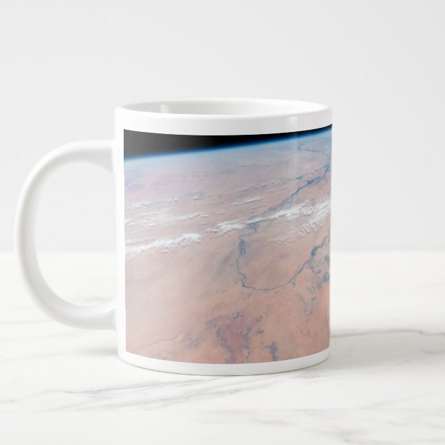 Caneca De Café Grande Nile River Winding Para Baixo Ao Lado Do Mar Verme (Esquerda)