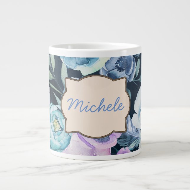 Caneca De Café Grande Nome Personalizado Fundo Azul Floral (Frente)