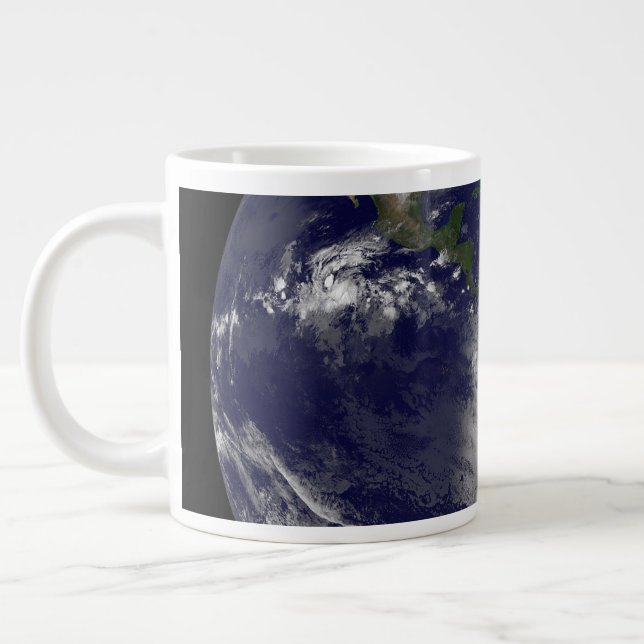 Caneca De Café Grande O Furacão Sandy Na Costa Leste Dos Eua. (Esquerda)