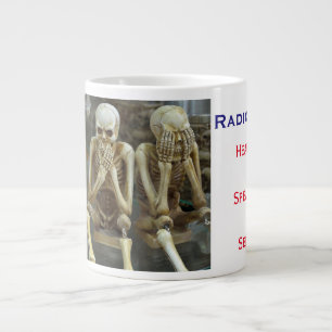 Caneca De Café Grande Os radiologistas não ouvem mau, não falam mau, v